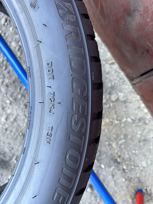 245/45/20 R20 Brigestone Blizzak LM 001 зима 1 шт