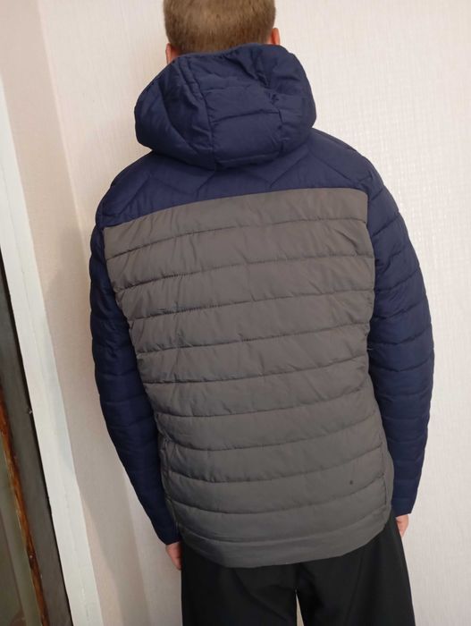 Демісезонна курточка на хлопця