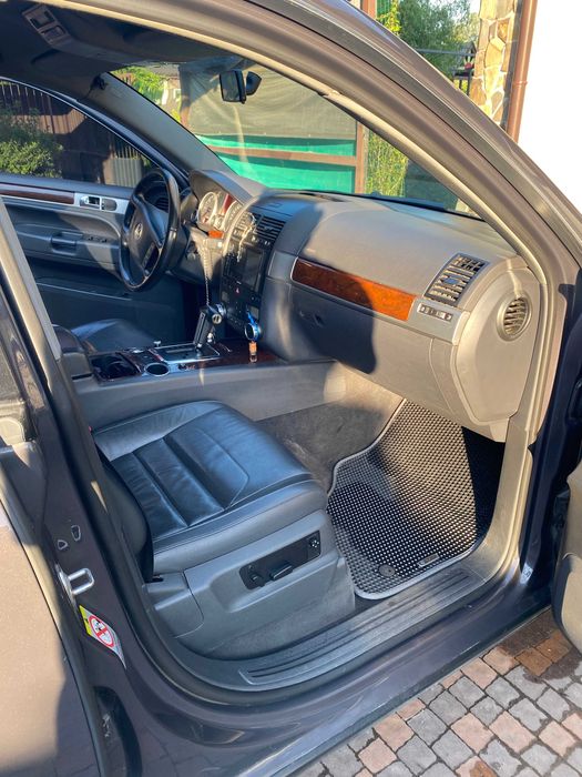Volkswagen Touareg 2008 VIN WVGZZZ7LZ8Z001005 фото оголошення 5 з 15