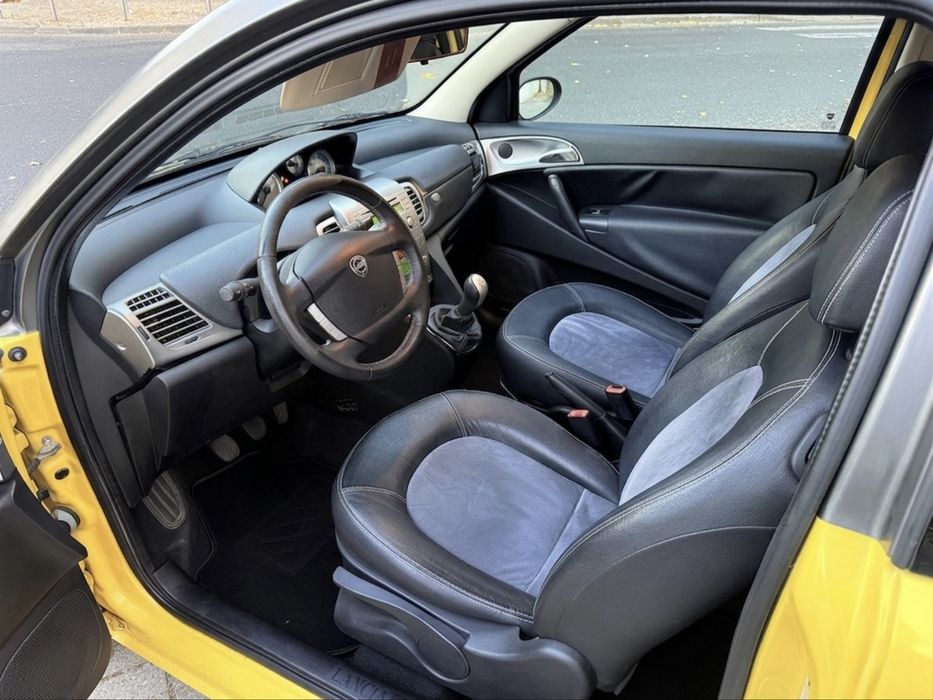 Lancia Ypsilon Versao MOMO 1.3M-Jet diesel 105cv