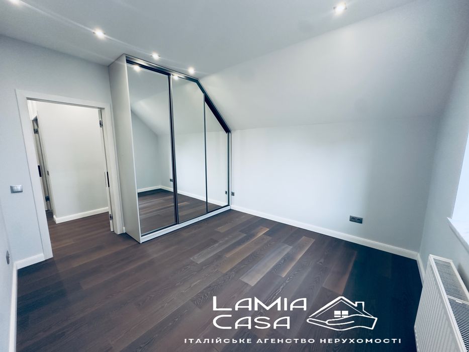 Продаж VIP будинку у престижному районі