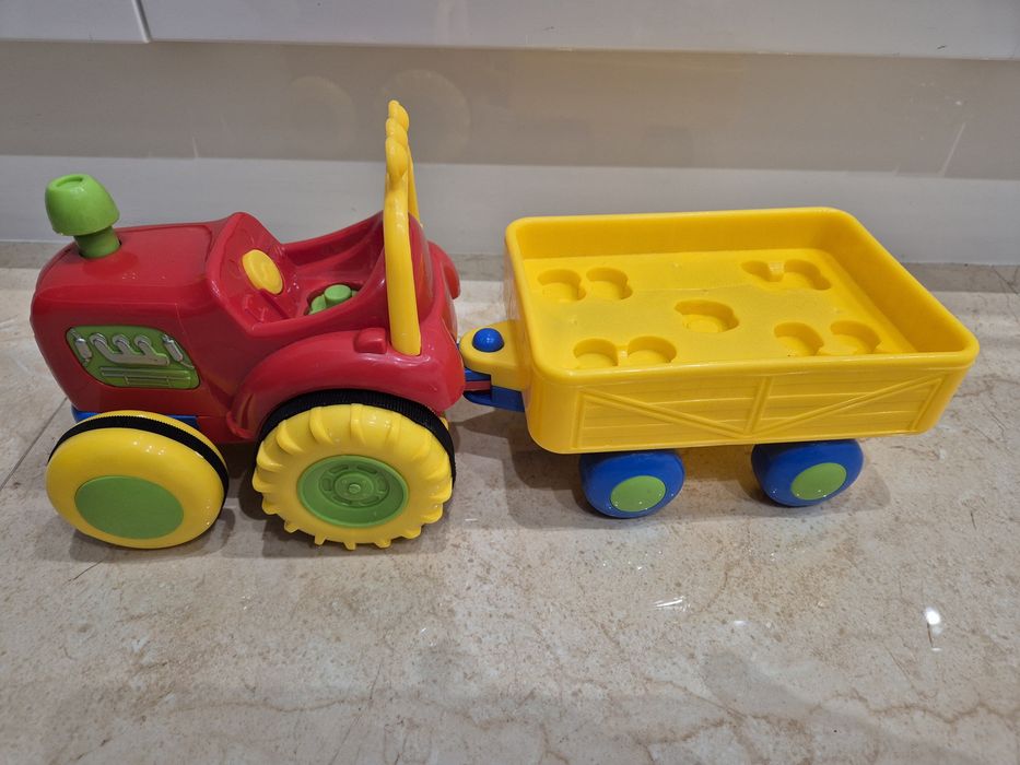 Interaktywny Traktor z Przyczepką Farmer