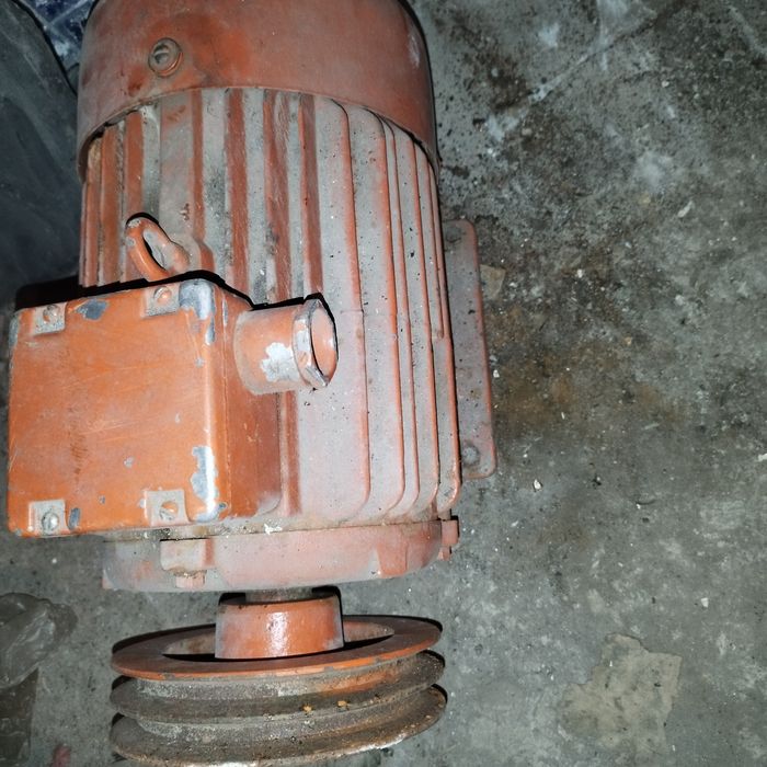 Асинхронний електродвигун 7,5 кВт