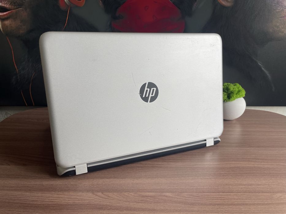 HP Core i5-5200U / SSD / GeForce GT830M / №43