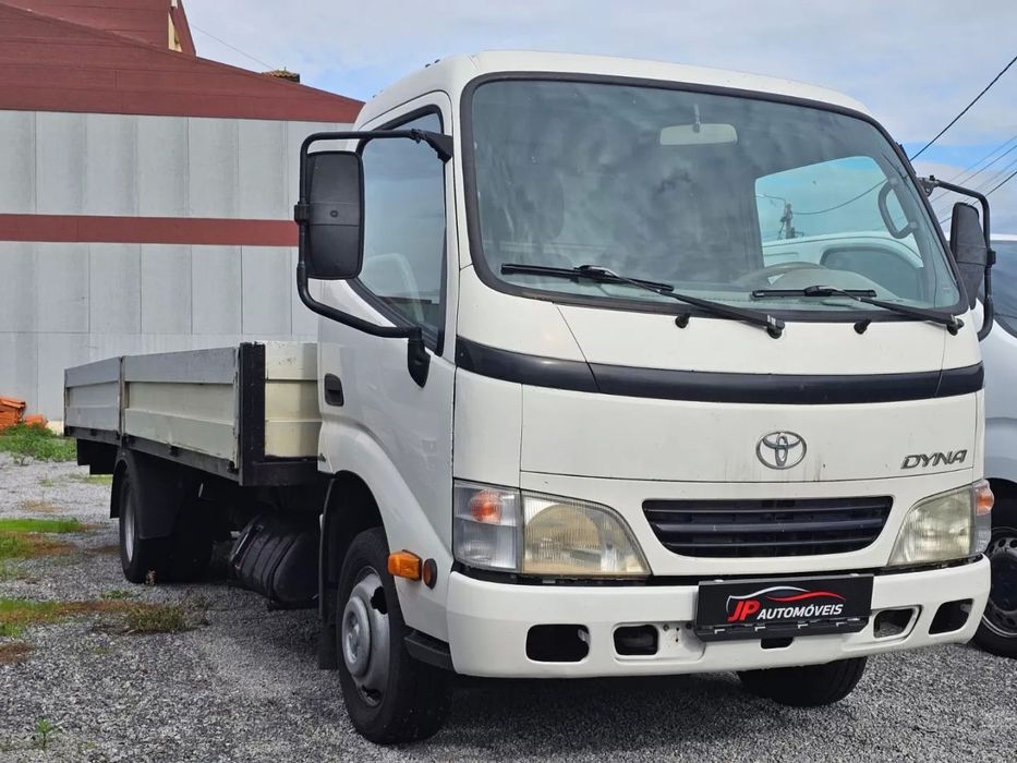 Toyota toyota dyna 150 3.0 d-4d