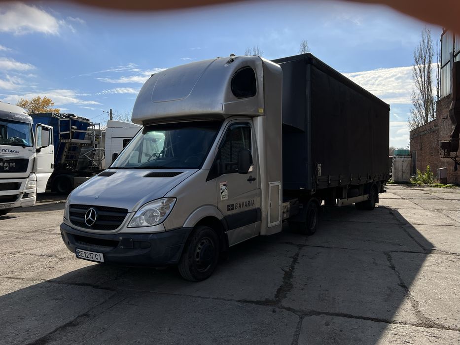 Mercedes-Benz  Sprinter