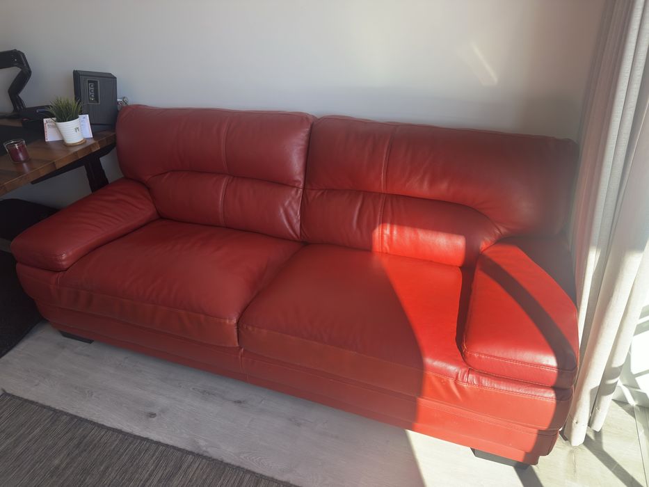 Sofá Pele Sintetica
