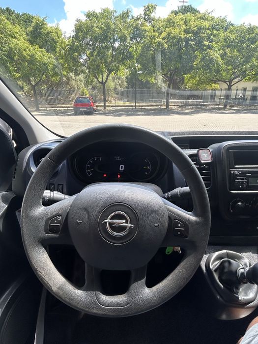 Opel Vivaro 1.6dci 120cv