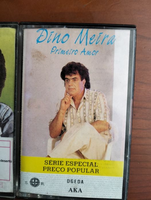 2 antigas cassetes Dino Meira