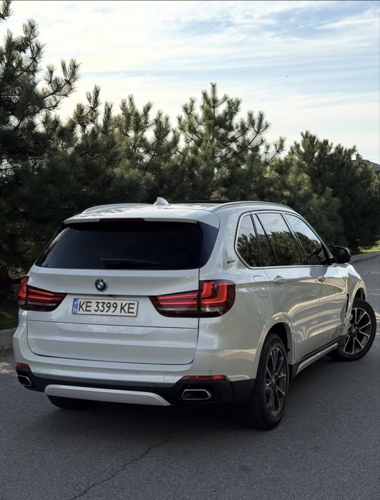 ПРОДАМ BMW X5 F15 Plug-in Hybrid