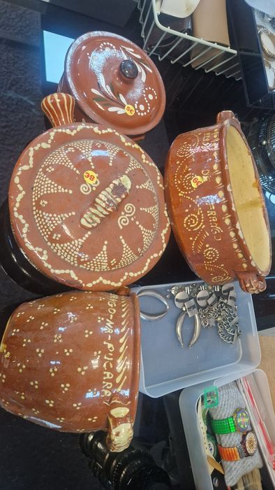 Púcara de barro para cozinha