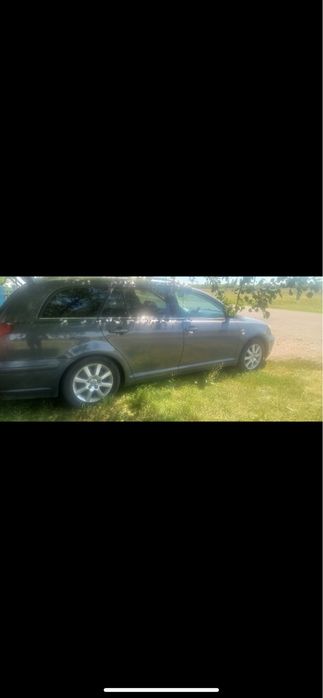 Продам або оміняю TOYOTA AVENSIS
