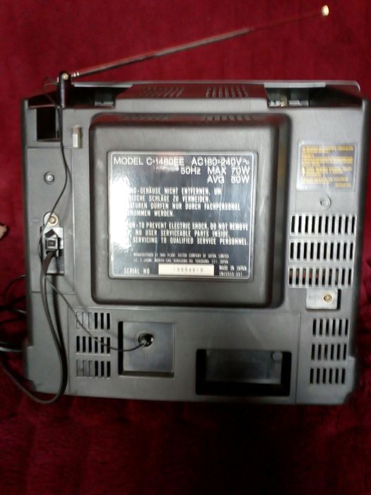 Telewizorek japoński.