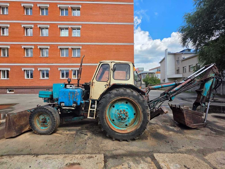 Продам екскаватор ЮМЗ ЄО-2621