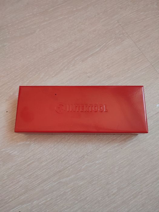 Отвертка ударная с комплектом насадок 6 ед . INTERTOOL HT - 0431