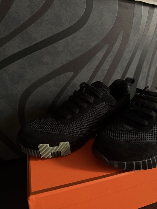 Продам кроссівки hermes bouncing