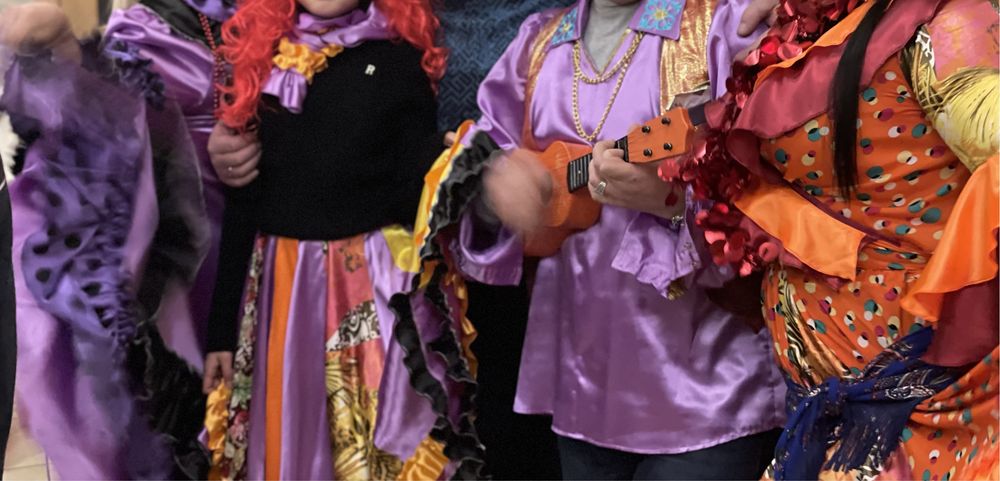 Костюмы цыганские напрокат 650