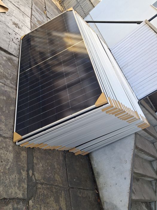 Солнечные панели  Сонячна панель батарея Jinko Solar JKM-625N-66HL4M-BDV (bifacial) ;  Longi Solar LR8-66HGD-610M — двухсторонняя