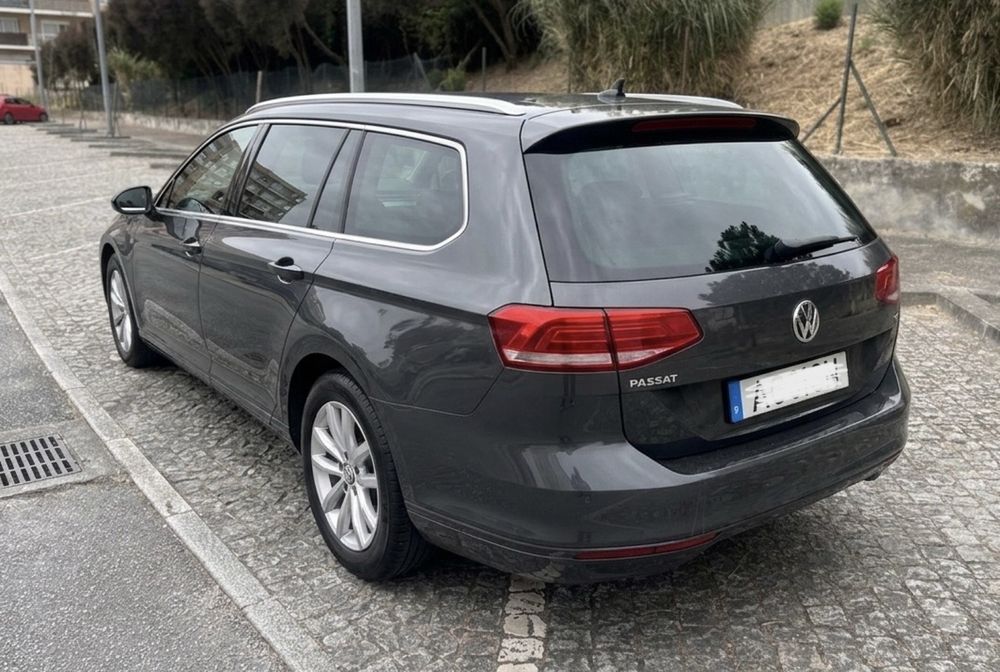 VW Passat Variant 1.6 TDI DSG | ACC | Teto Panorâmico | Bancos Elétricos/Massagem | Mala Elétrica
