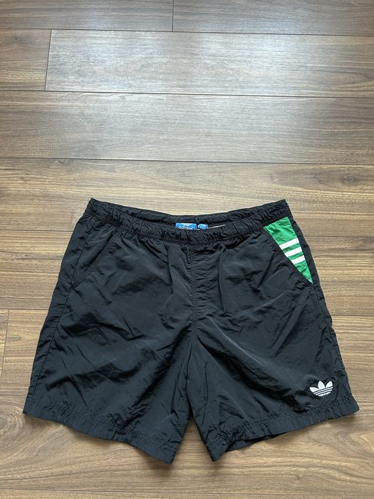 Чоловічі шорти Adidas