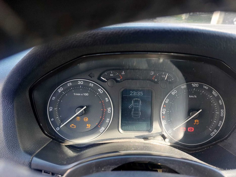 Skoda Otavia 1900cc modelo Ambient de 2006 com 490 000 kms