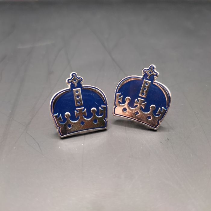 Піни/значки Корона