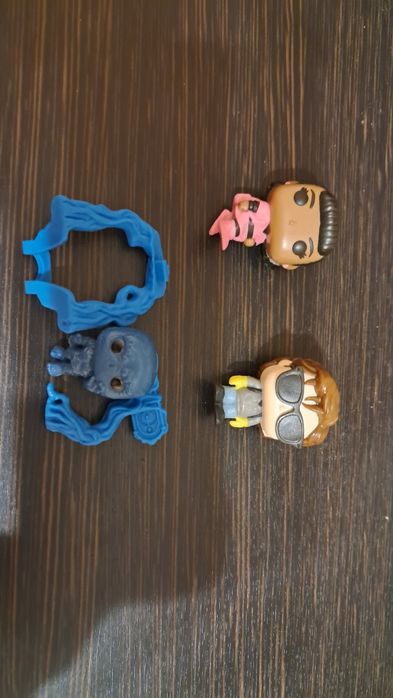 Kinder joy Stranger things фігурки