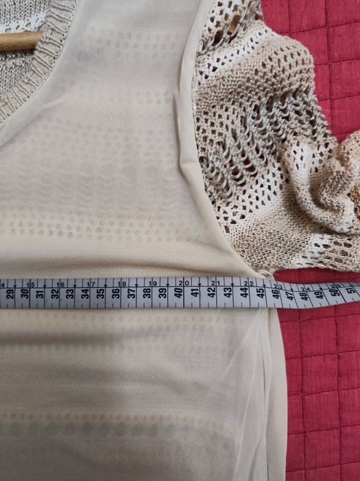 Vestido bege e branco da Color Add