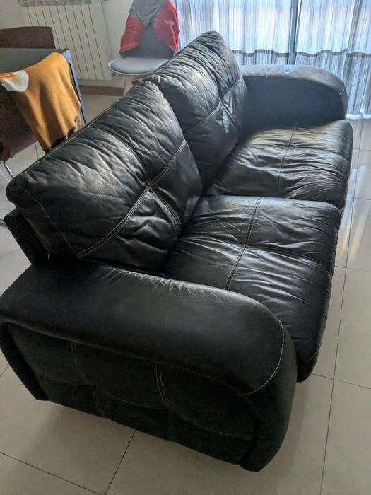 Sofa de dois lugares