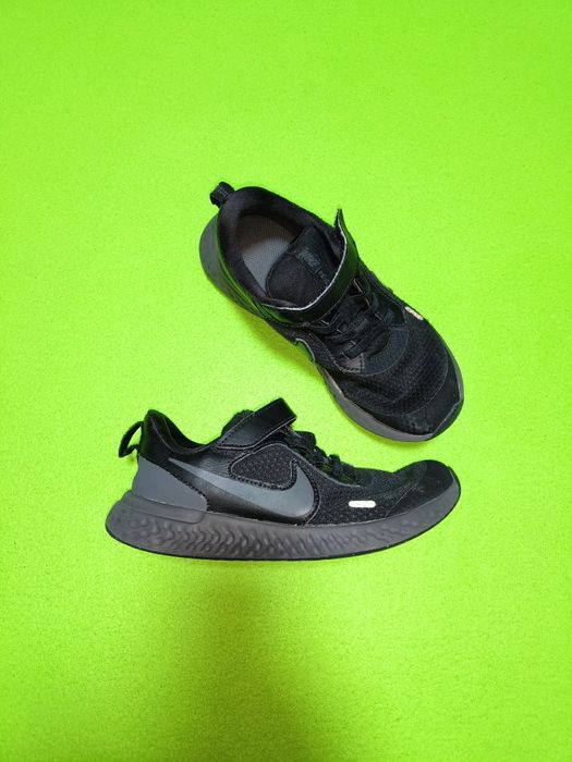 Дитячі Кросівки Nike Revolution 5