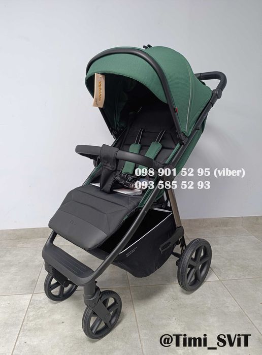 Прогулянкова коляска Carrello Bravo Plus
