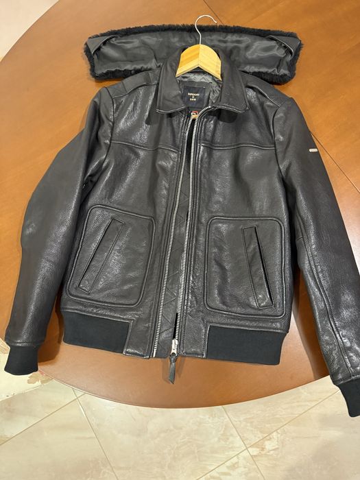 Куртка шкіряна жіноча, утеплена, бренду superdry