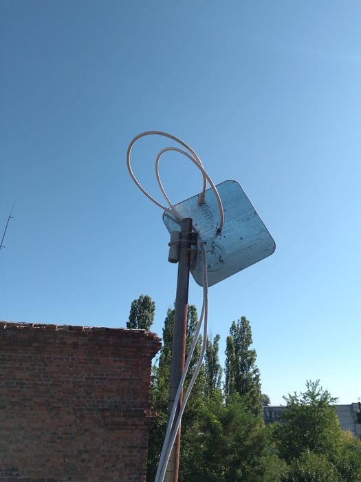 Продам интернет антенну.