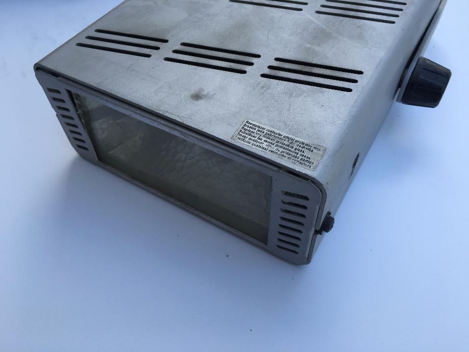 Vendo Projectores 150W 220v (17 unidades disponiveis)