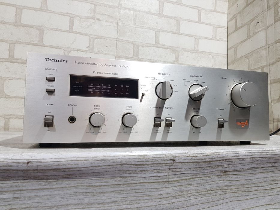 Стерео підсилювач TECHNICS SU-V2A, 2x45 Вт, б/у з Німеччини