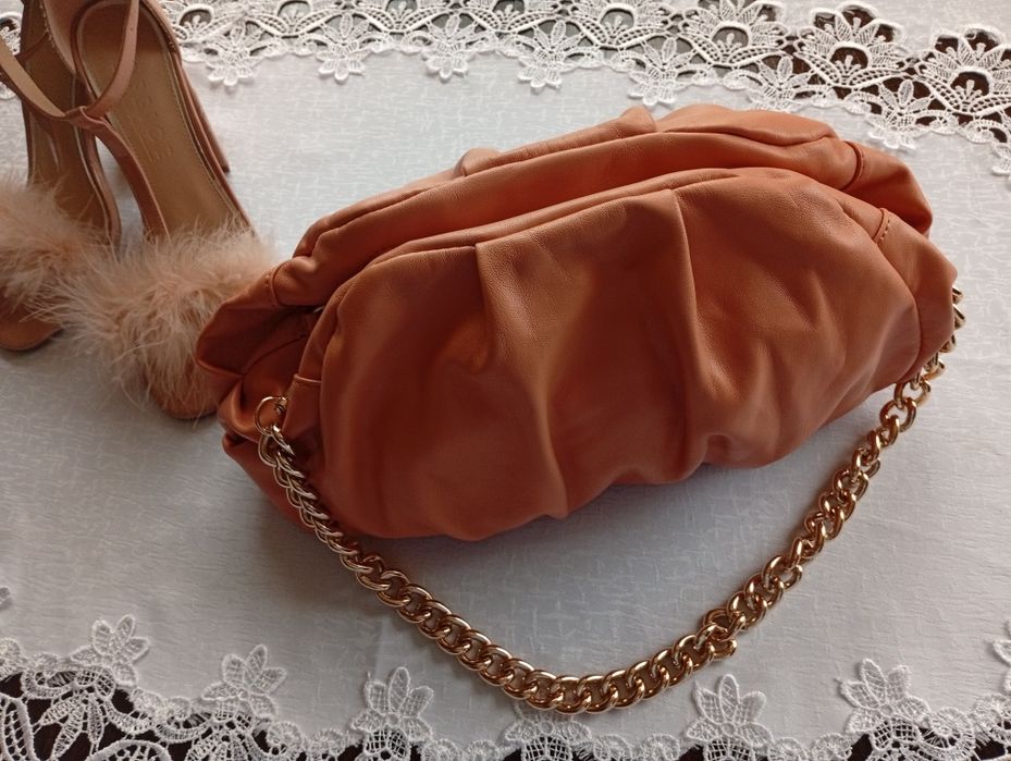 Сумочка жіноча пудрового кольору