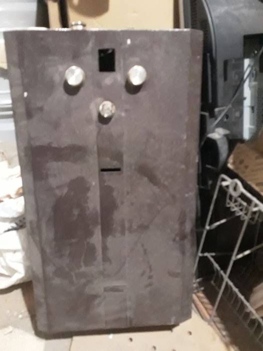 Газовая колонка рабочая  можно по запчастям