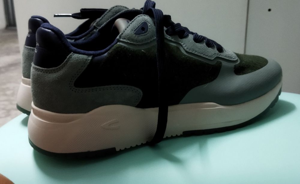 Sapatilhas camel active