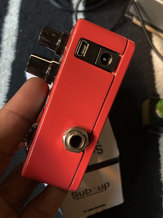 Pedal oitavador tc electronic