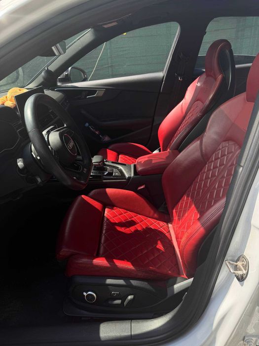 Audi S4 2020 VIN WAUB4AF48LA065090 фото оголошення 11 з 19