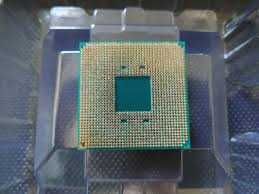 Sprzedam RYZEN 5 2600X