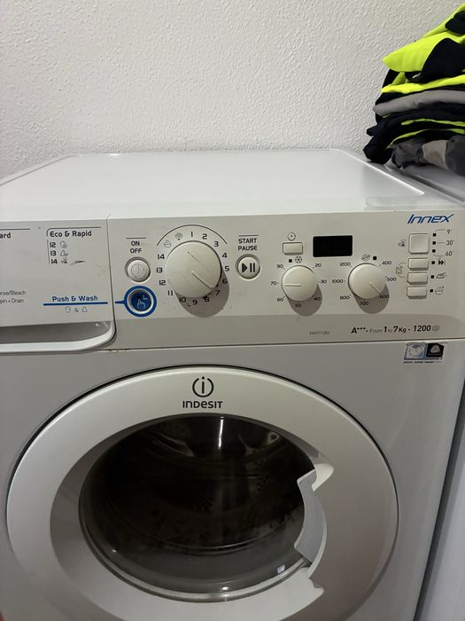 Vendo maquina de lavar roupa