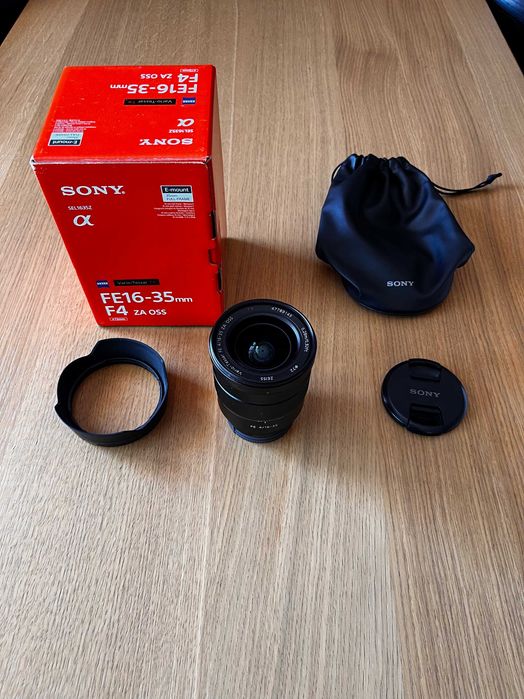 Sony Zeiss Vario-Tessar 16-35mm F/4 ZA OSS