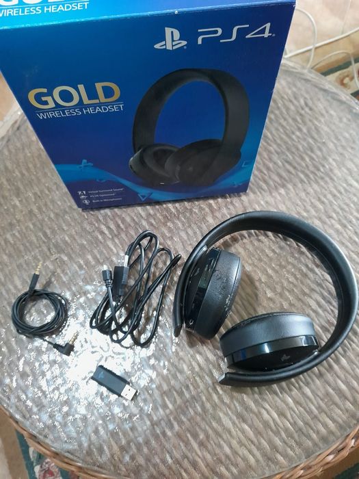 PS4 Wireless Headset Gold64730002601857121