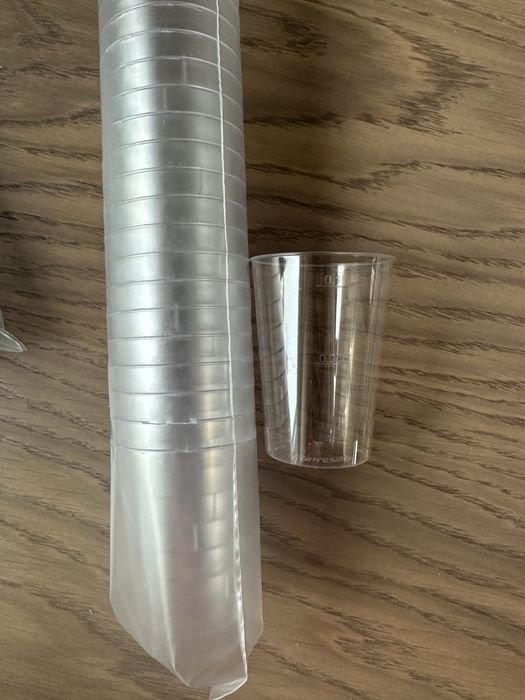 Одноразовий посуд для кенді бару