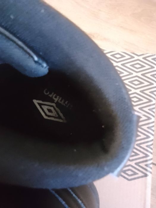 Umbro grand MID roz  44