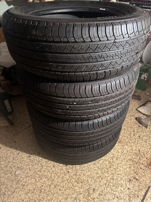 Michelin Latitude Tour HP 255/60 r20 caloriczne.