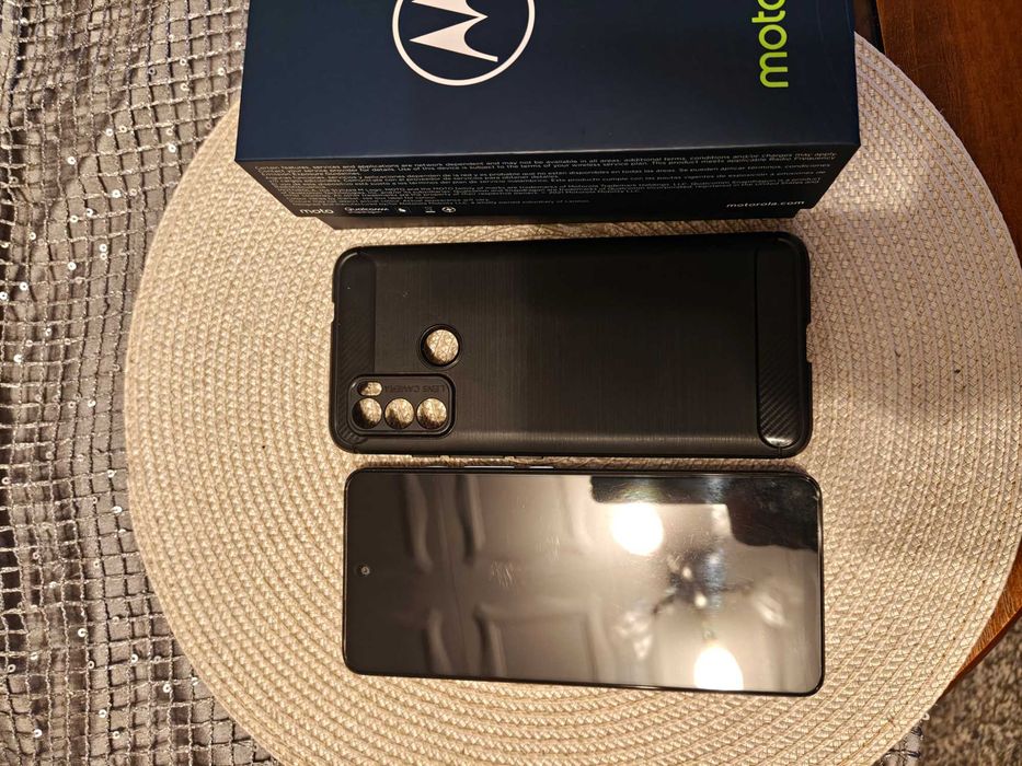 sprzedam telefon