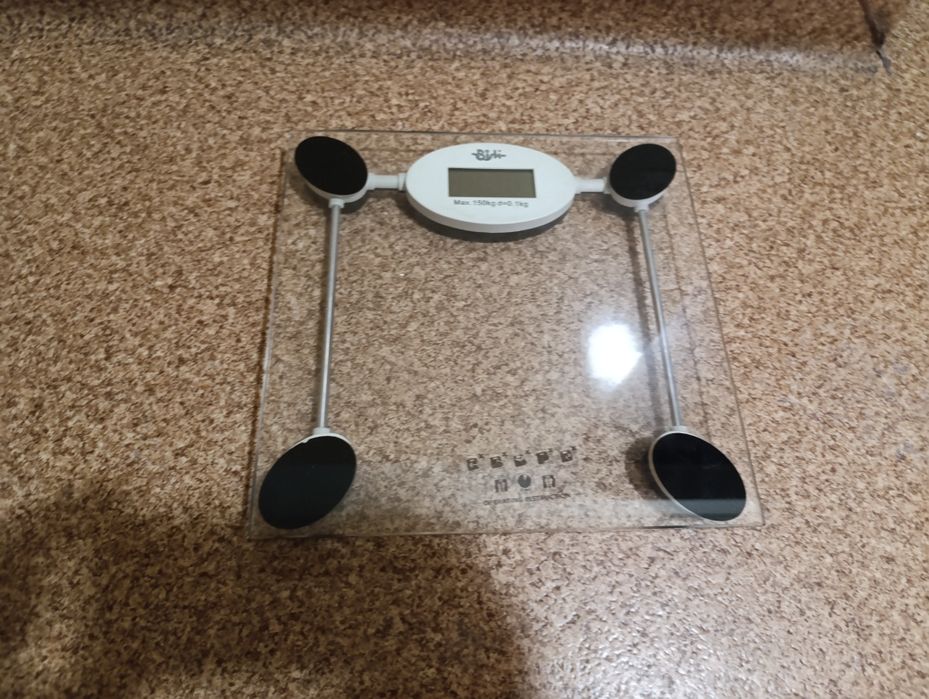 Wagi łazienkowe x 4 Tanio CAŁOŚĆ