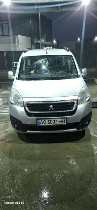 Продається Пежо Партнер 2015 року 1.6 дизель р